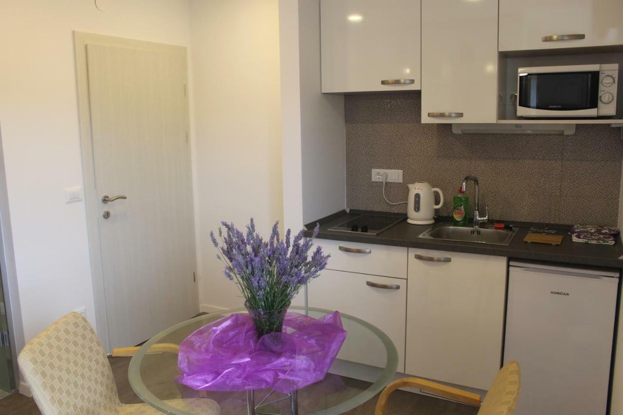 Apartments Floki ซัฟทัท ภายนอก รูปภาพ